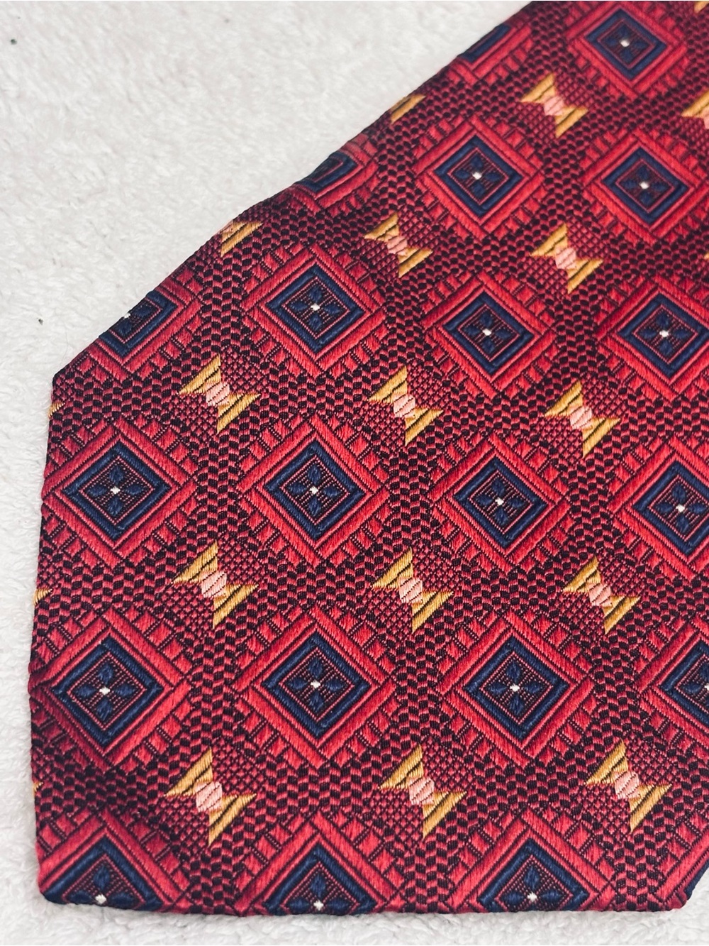 Brand New High Quality Tie By Robert Talbott - 4 Inches Wide